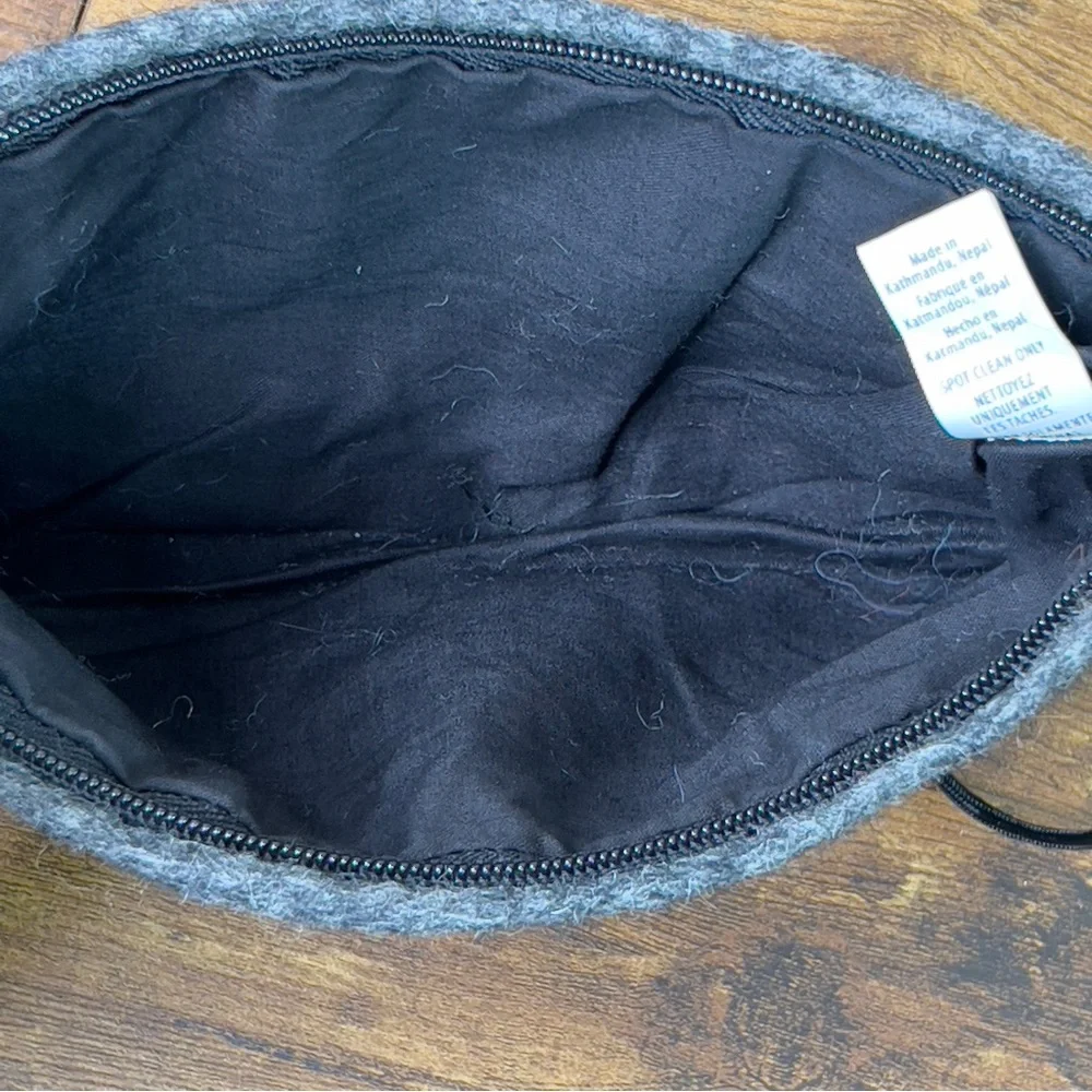 100% Wool Clutch Top Zipper Closure with Tassel Ball and Hand Strap Gray…